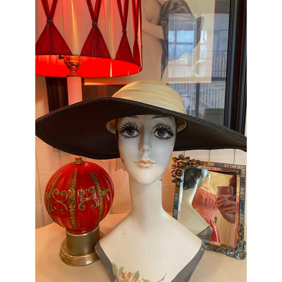 Vintage 1980s wide brim hat cream and black satin bow whittall classic 80 summer main image 4